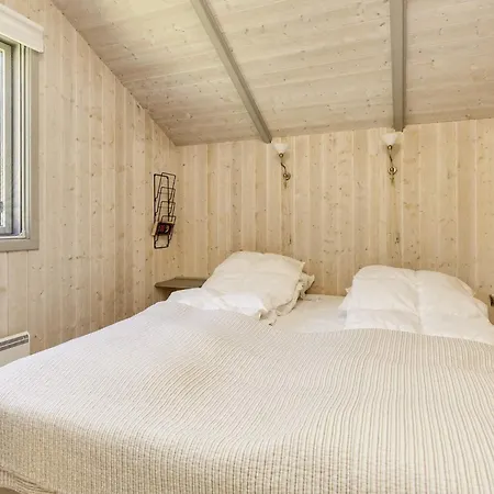 4 Star In Praesto-by Traum Præstø